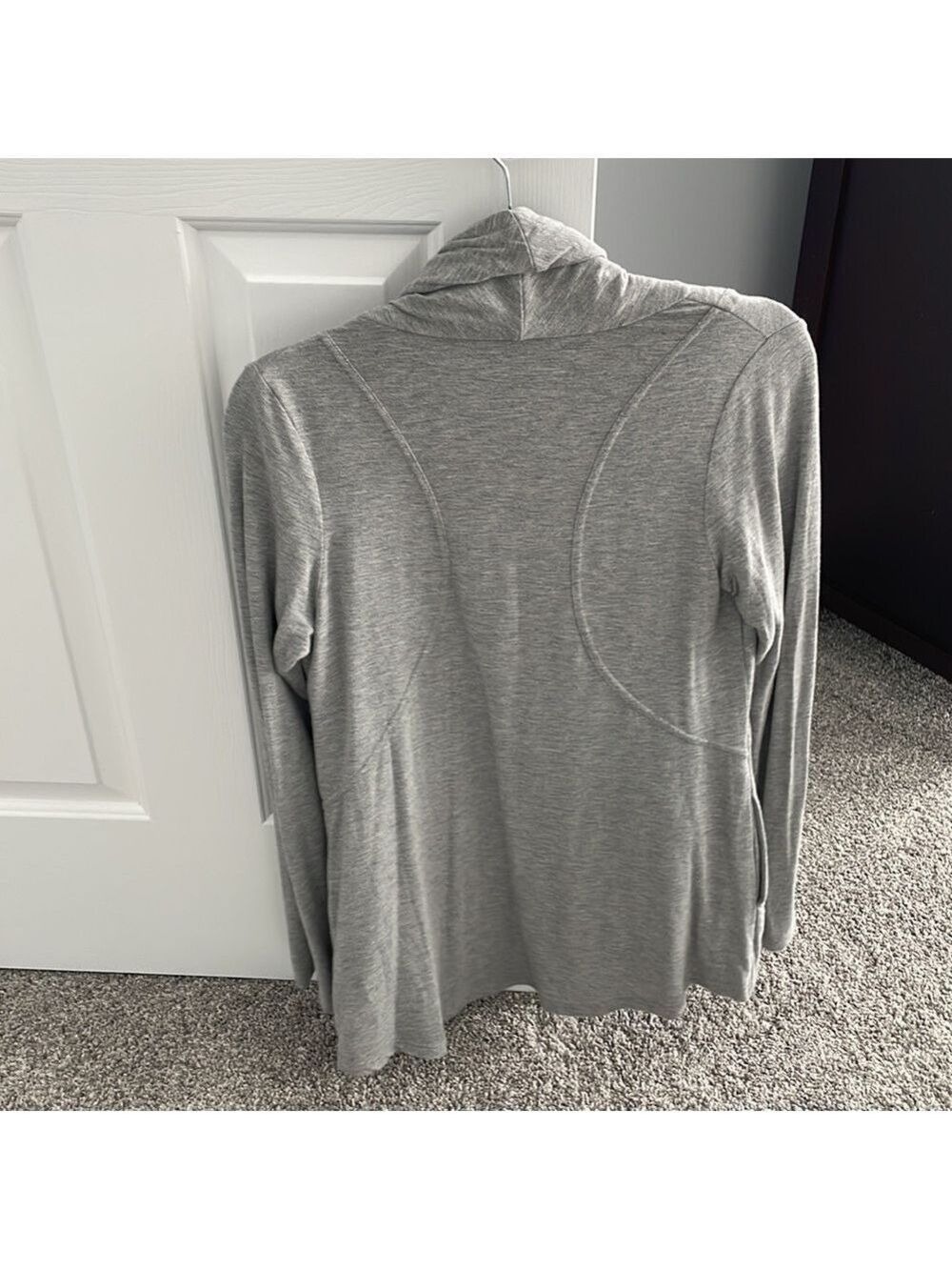 Market & Spruce Sweatshirt - Picture 6 of 6